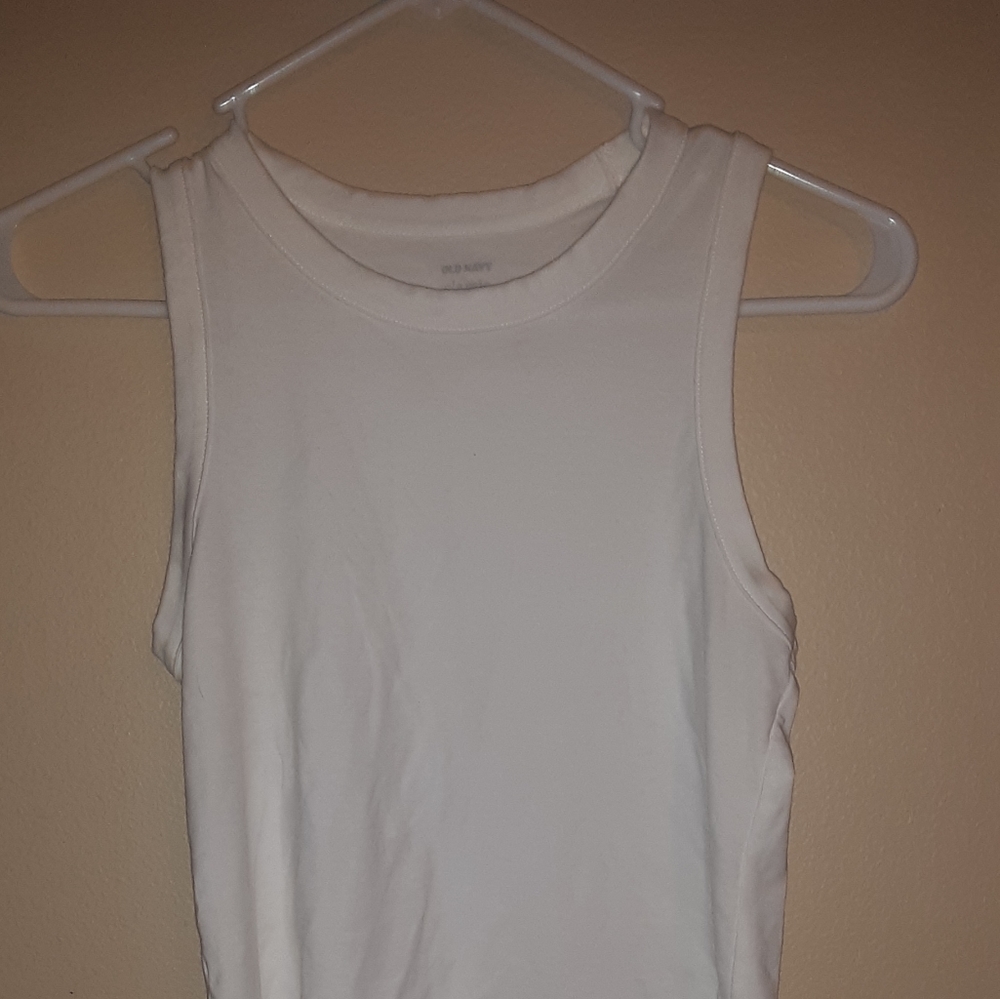 White old navy Shirt